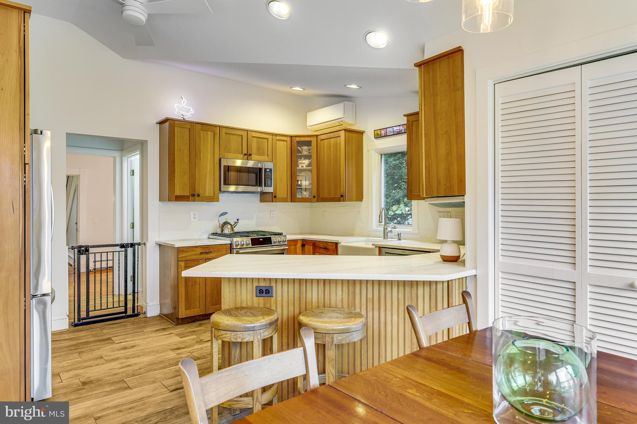 VAN VLECKS - Residential