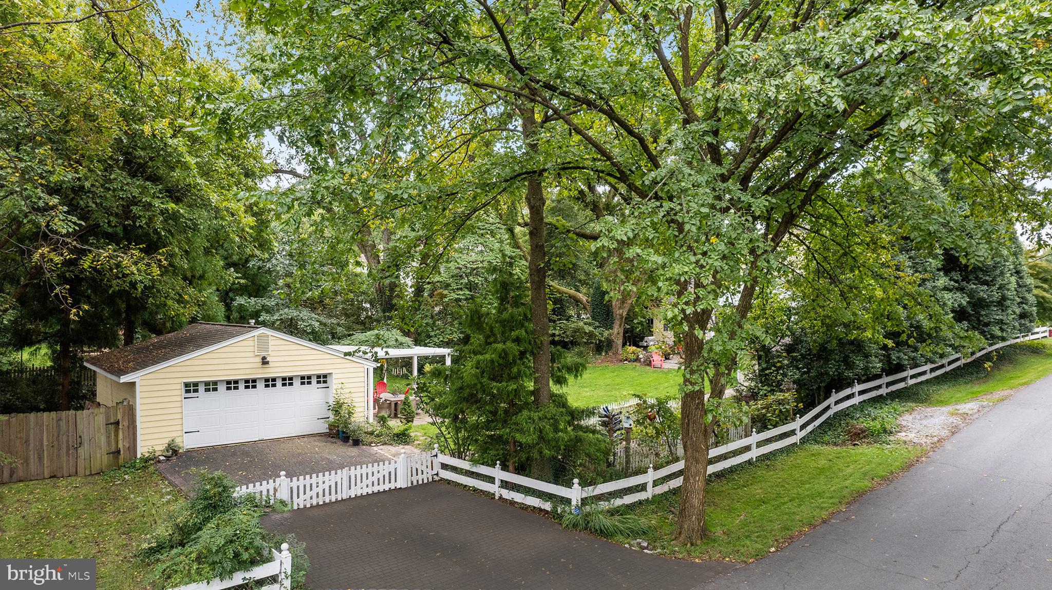 VAN VLECKS - Residential