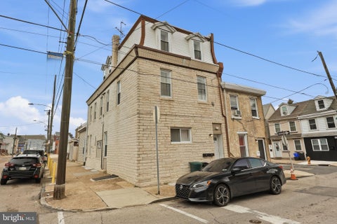 Photo for 2638 NE PRATT STREET
