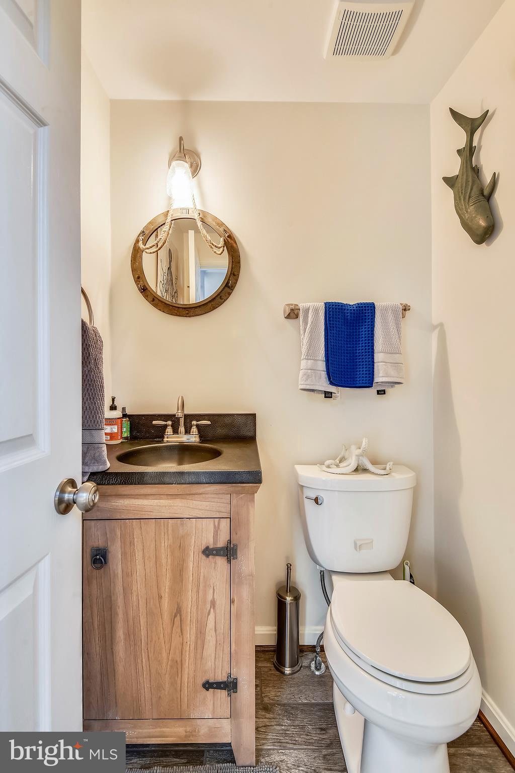 ASHBURN FARM - Residential