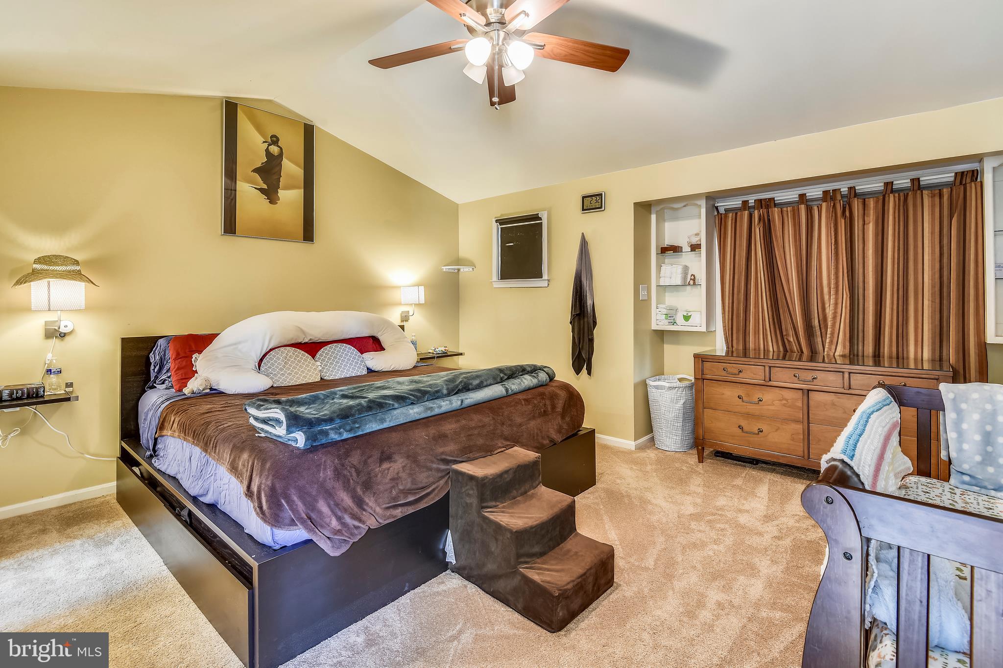 ASHBURN FARM - Residential