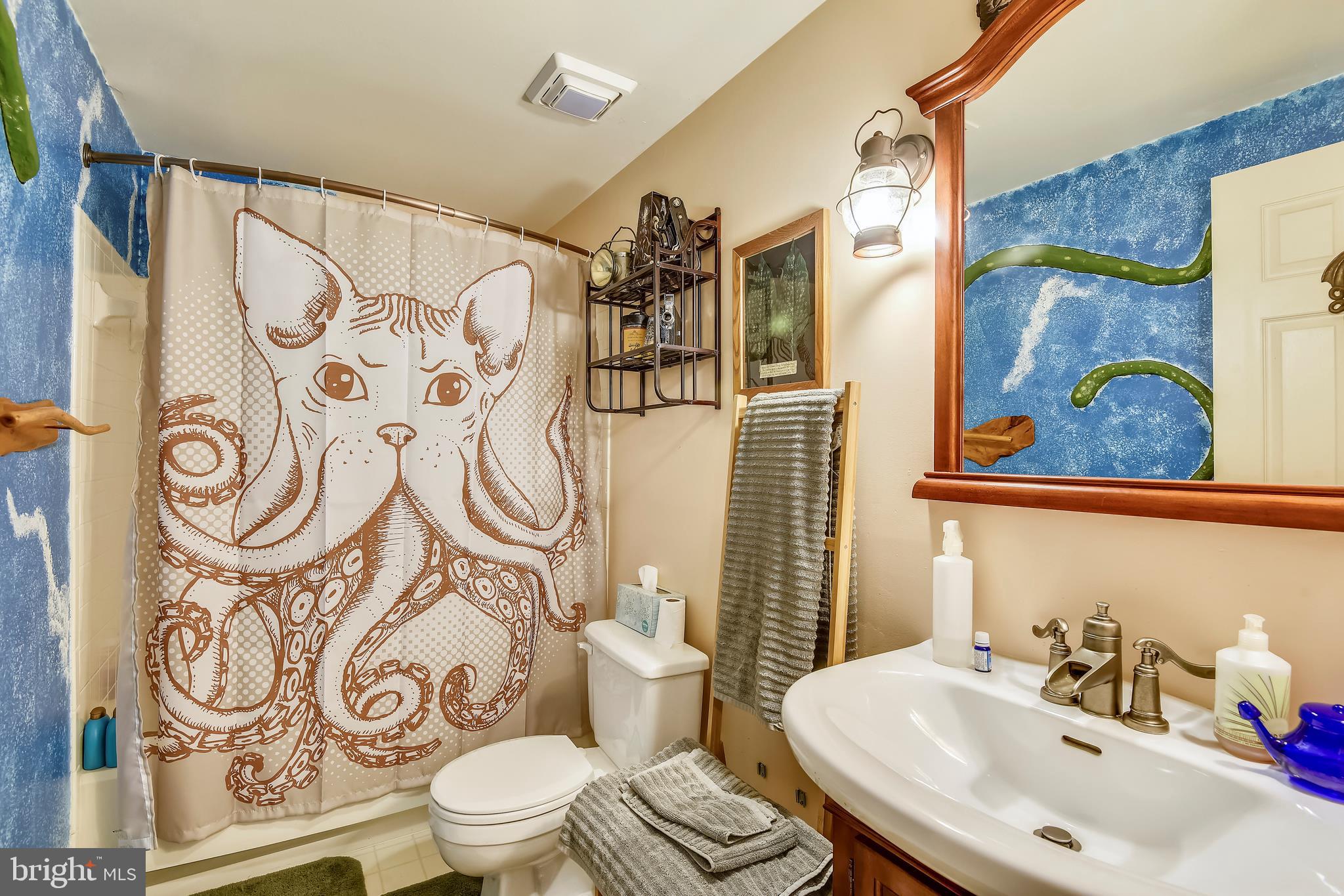 ASHBURN FARM - Residential