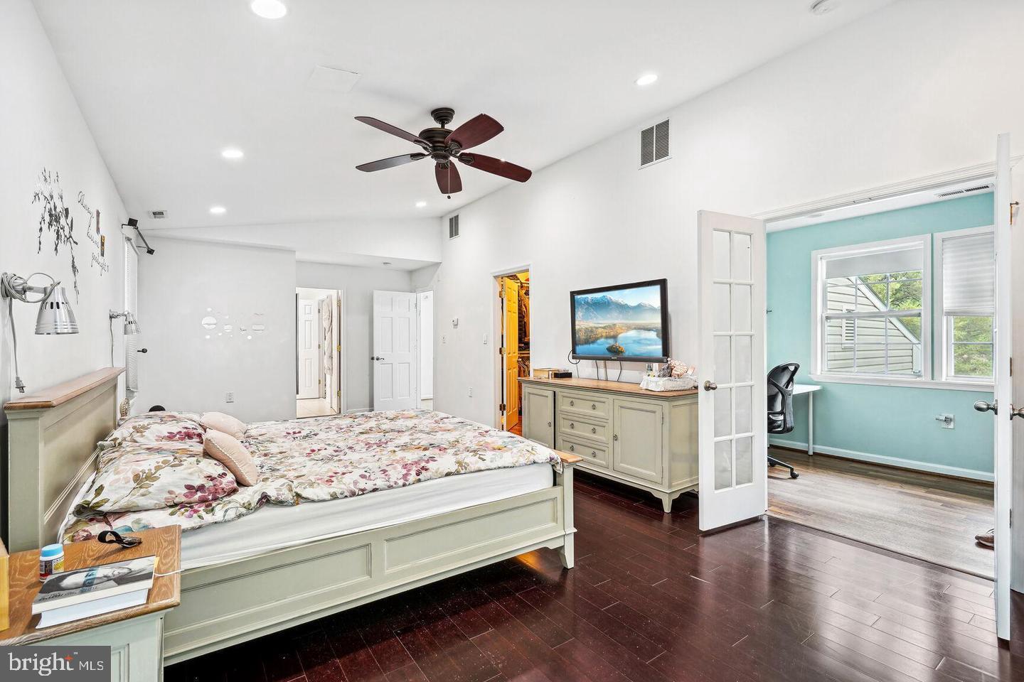 HUNGERFORD - Residential Lease