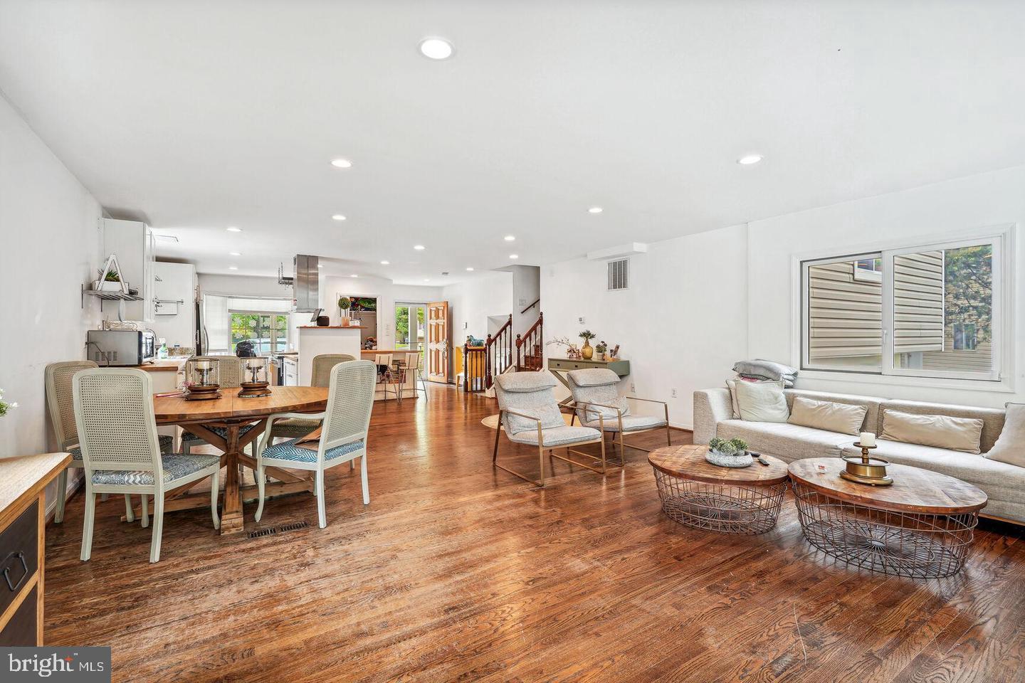 HUNGERFORD - Residential Lease