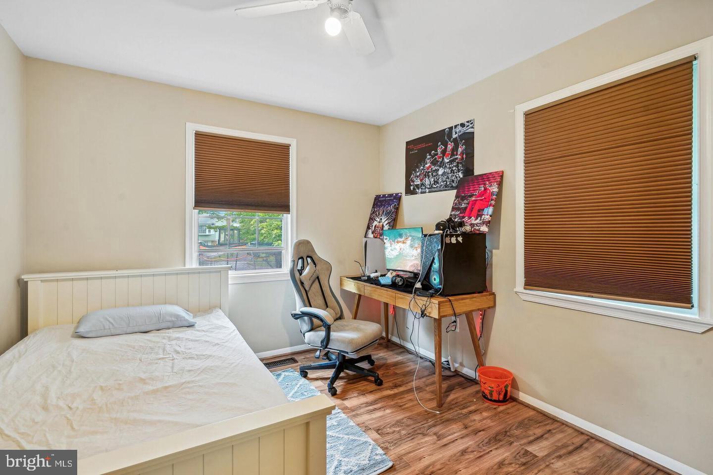 HUNGERFORD - Residential Lease