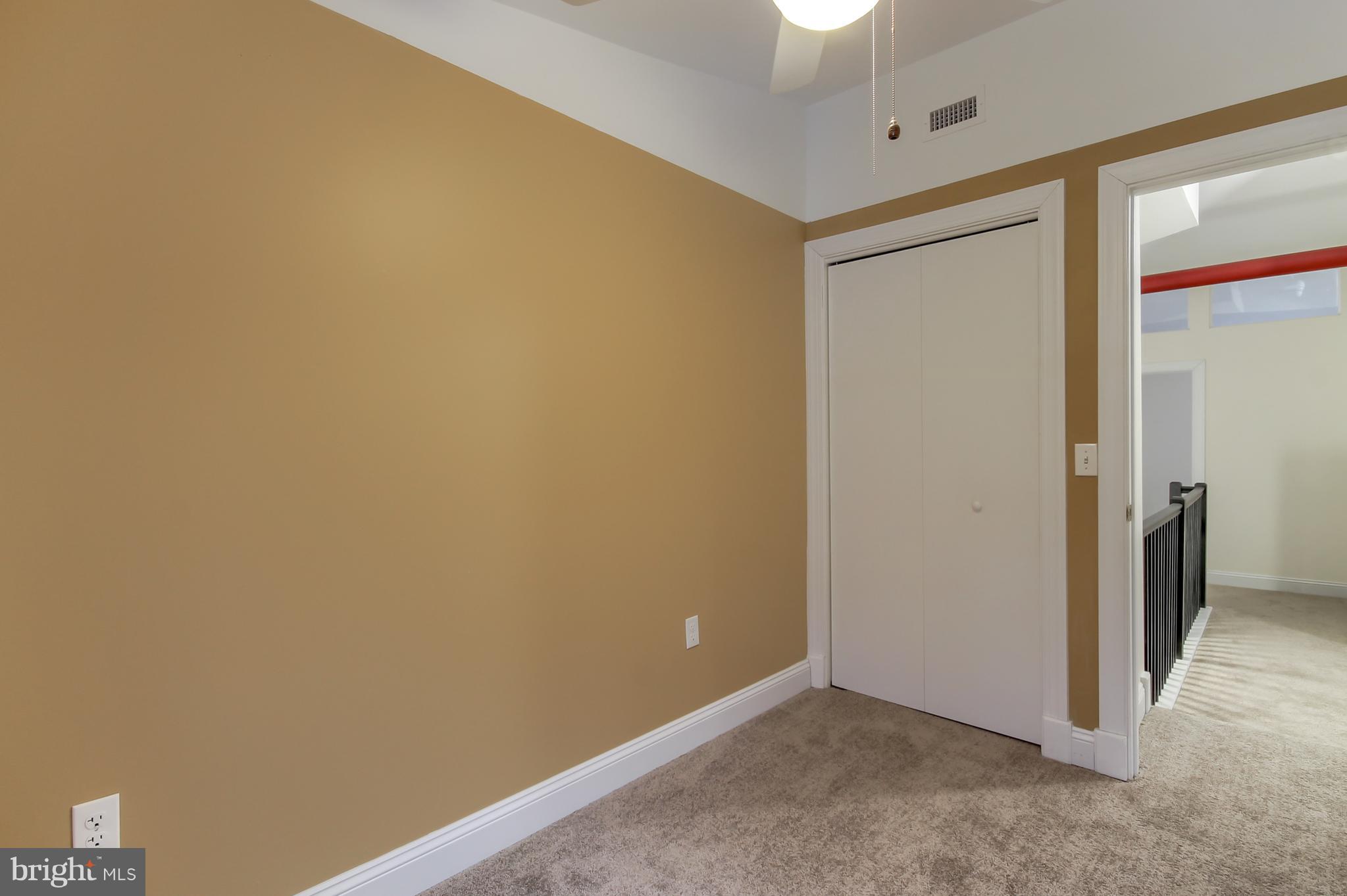 PETERSBURG COMMONS - Residential