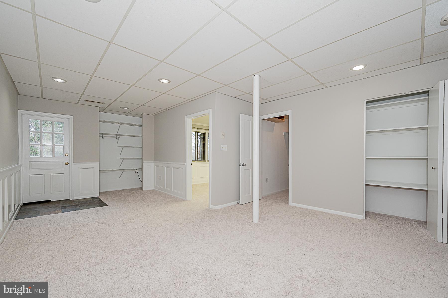 GREENBERRY WOODS - Residential