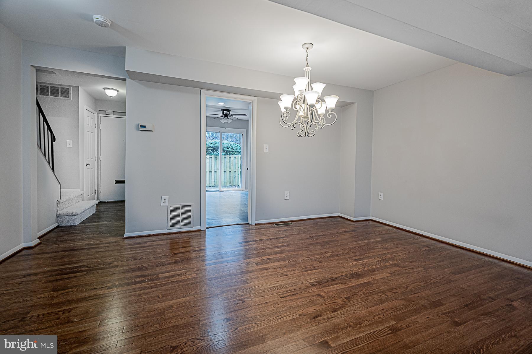 GREENBERRY WOODS - Residential