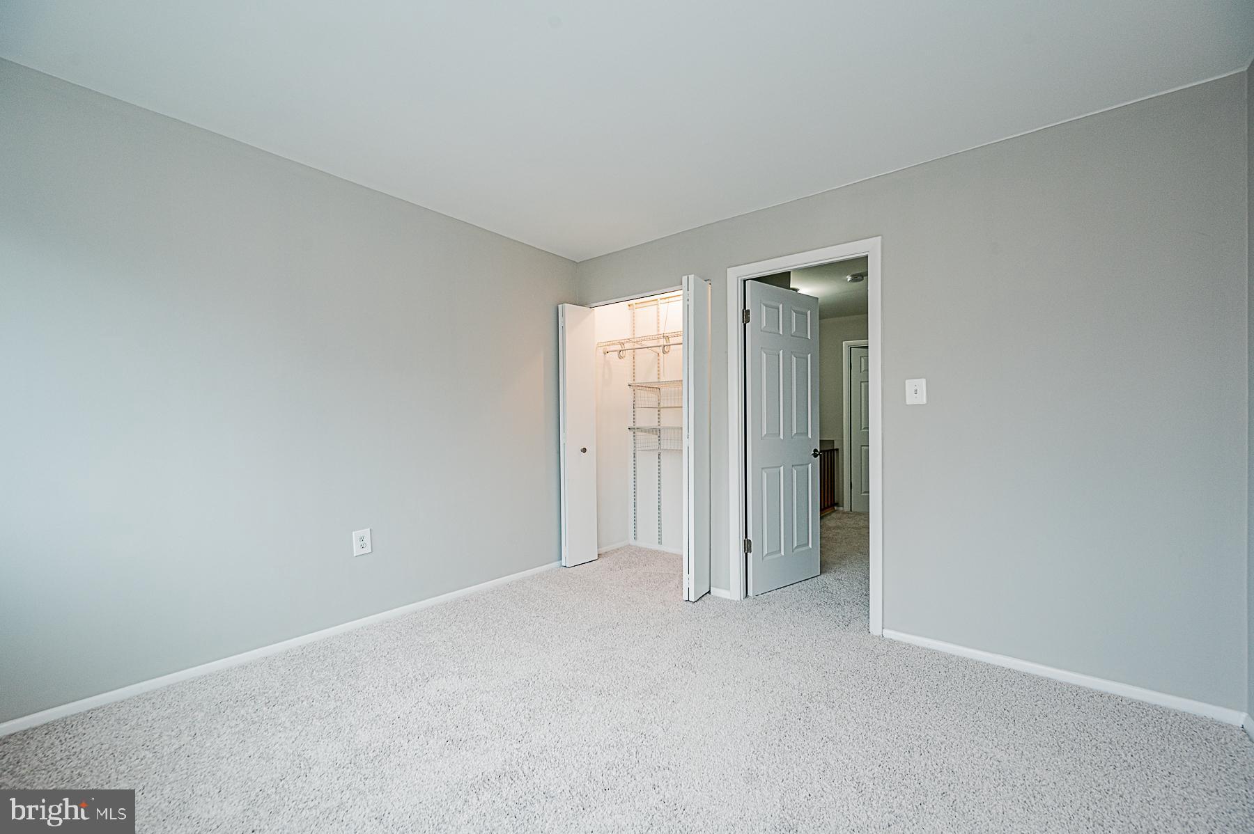 GREENBERRY WOODS - Residential