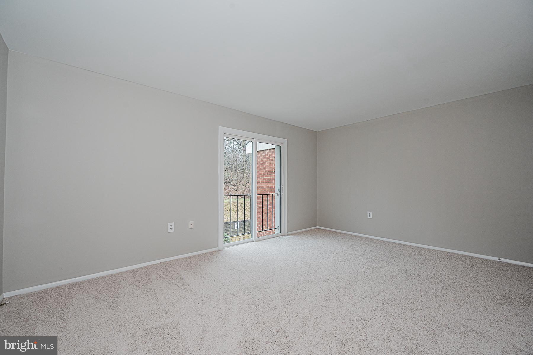 GREENBERRY WOODS - Residential