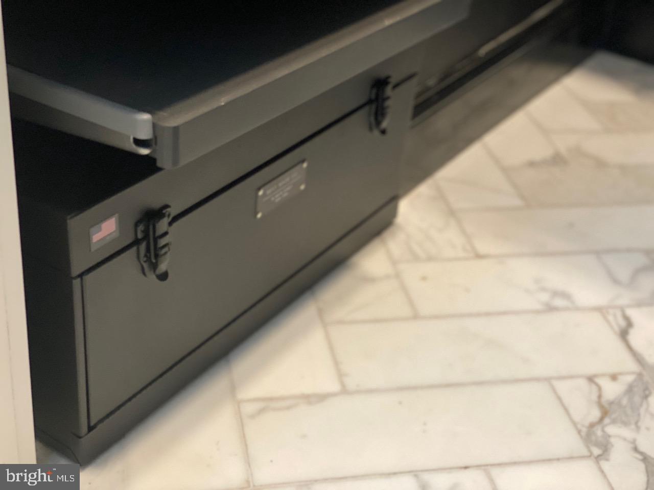 AVENUE OF THE ARTS - Residential