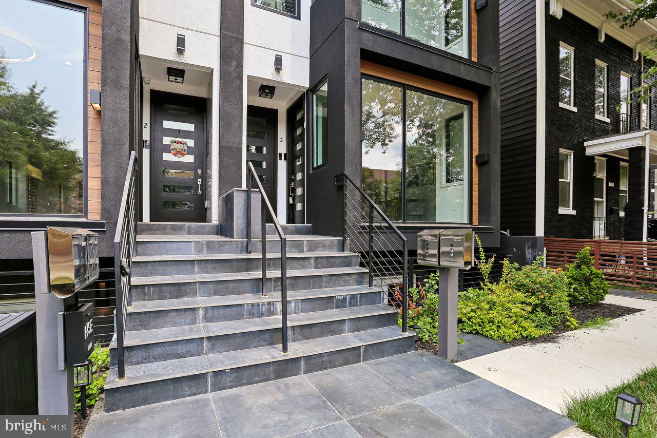 306 K STREET NE 306-1