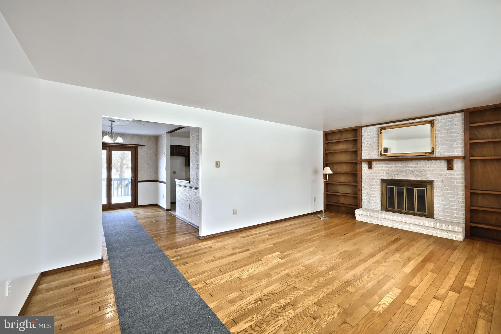 LAKE MEADE - Residential