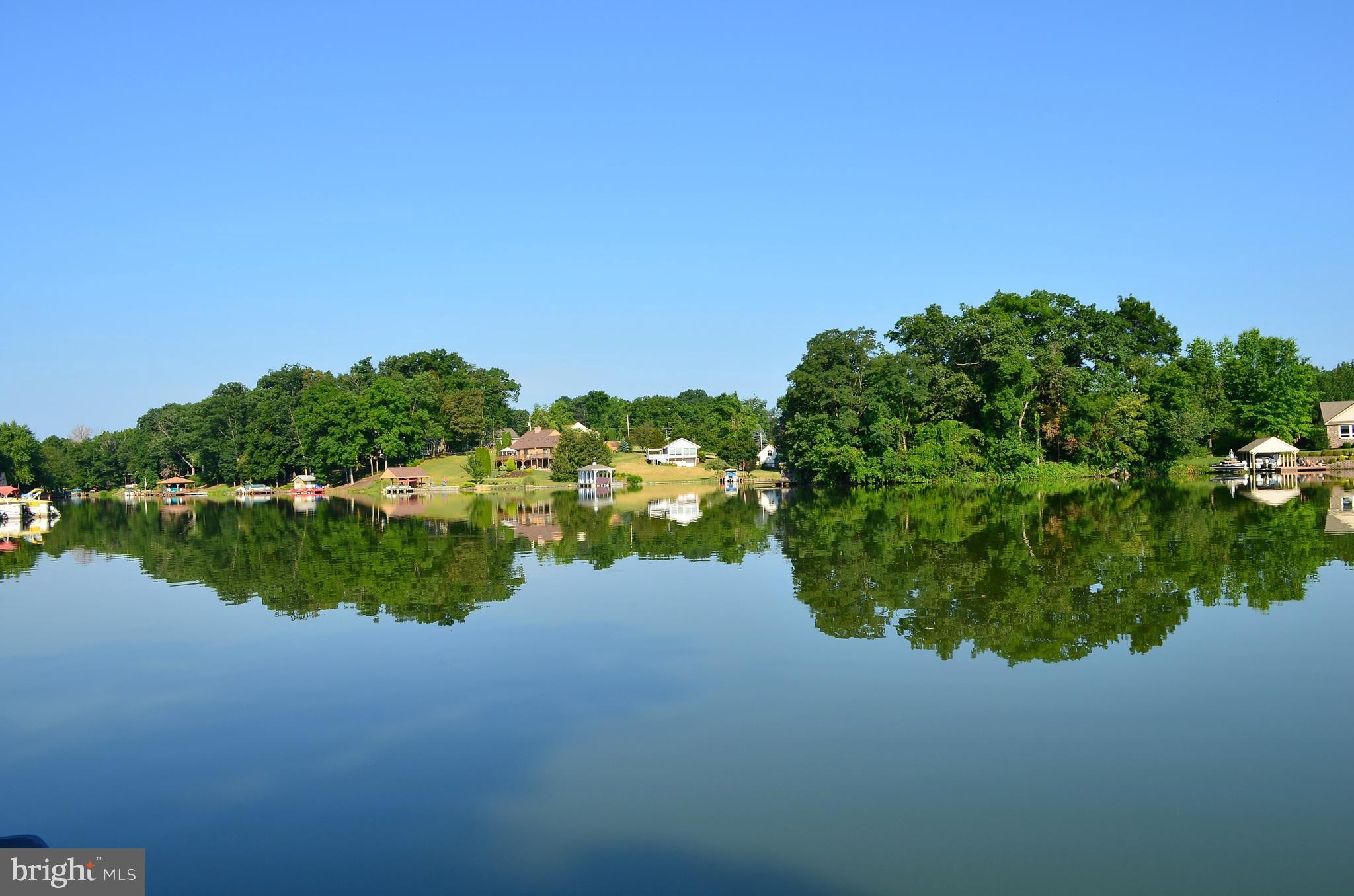 LAKE MEADE - Residential