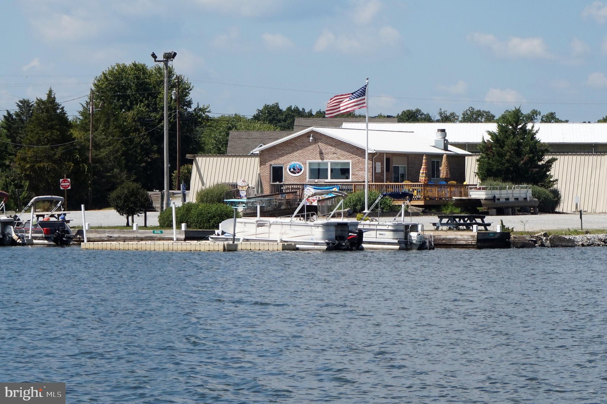 LAKE MEADE - Residential