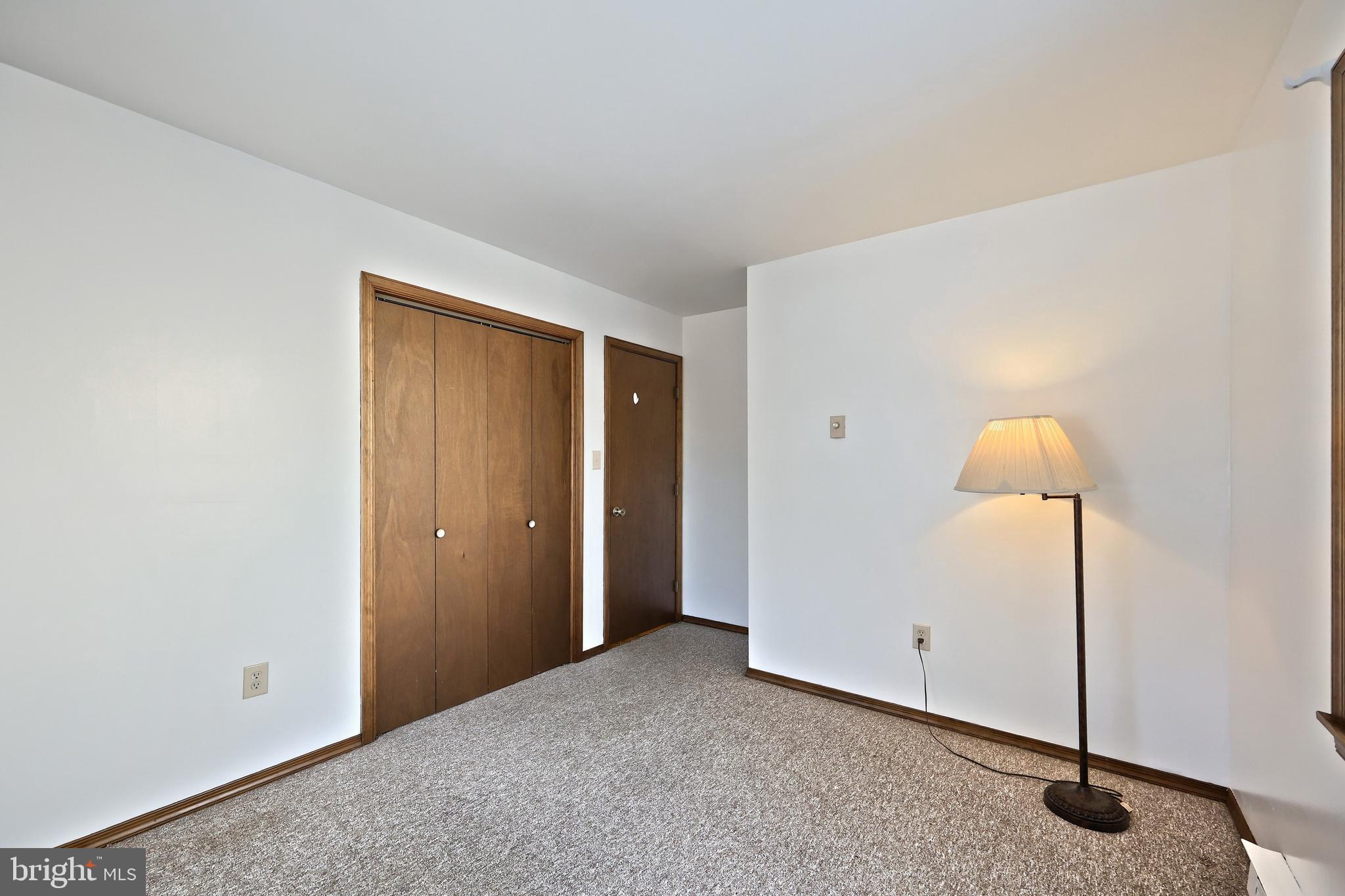 LAKE MEADE - Residential