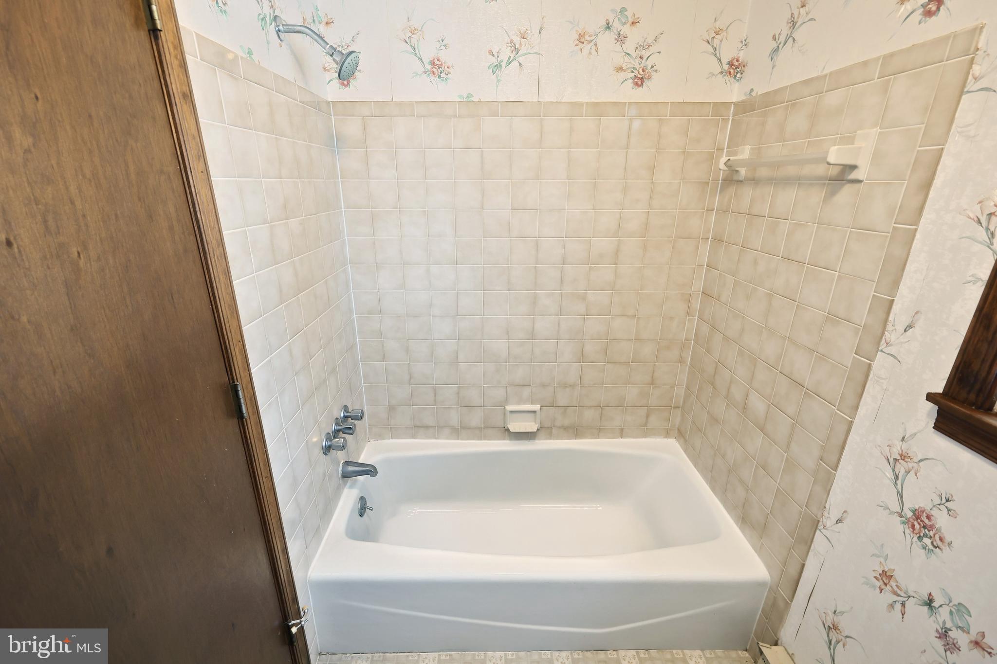 LAKE MEADE - Residential