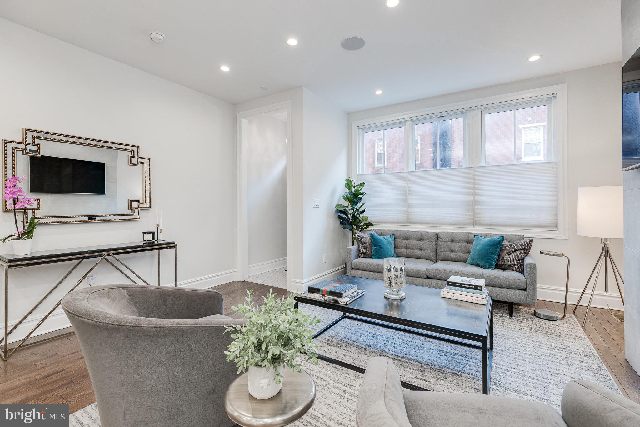 RITTENHOUSE SQUARE - Residential