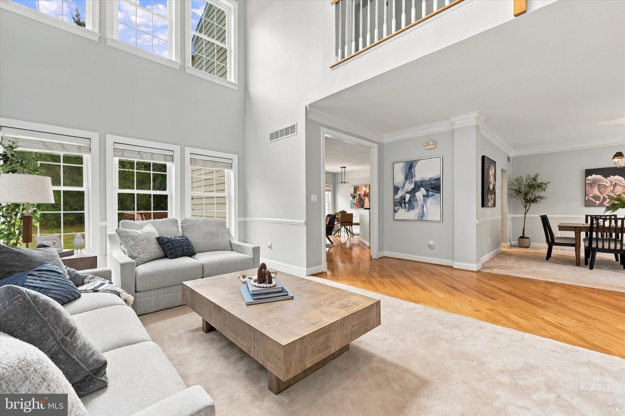 193 BIRKDALE DRIVE