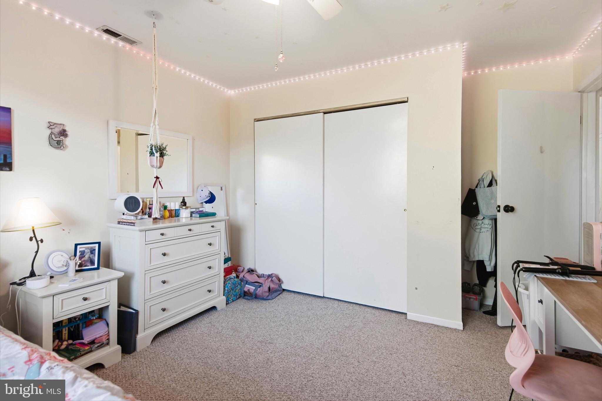 CLOVERDALE - Residential