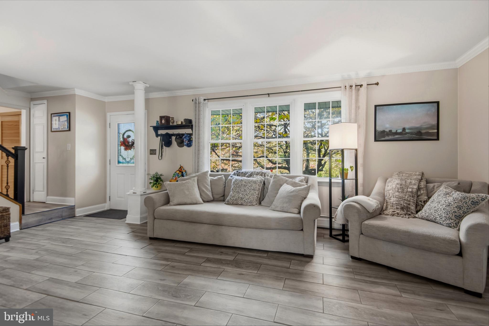 CLOVERDALE - Residential