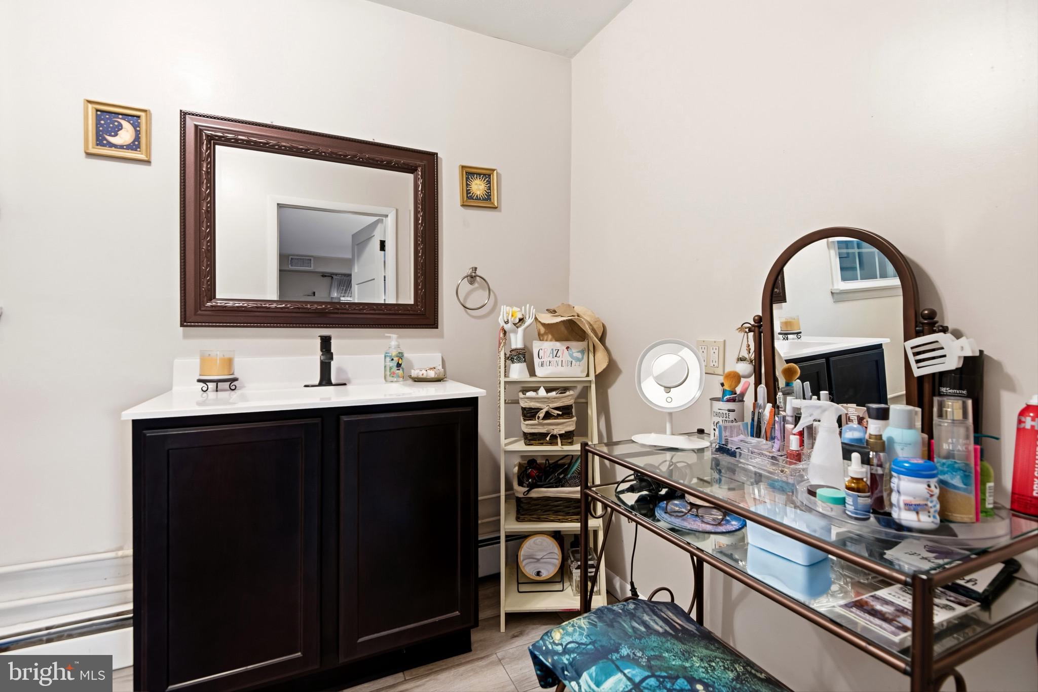 CLOVERDALE - Residential