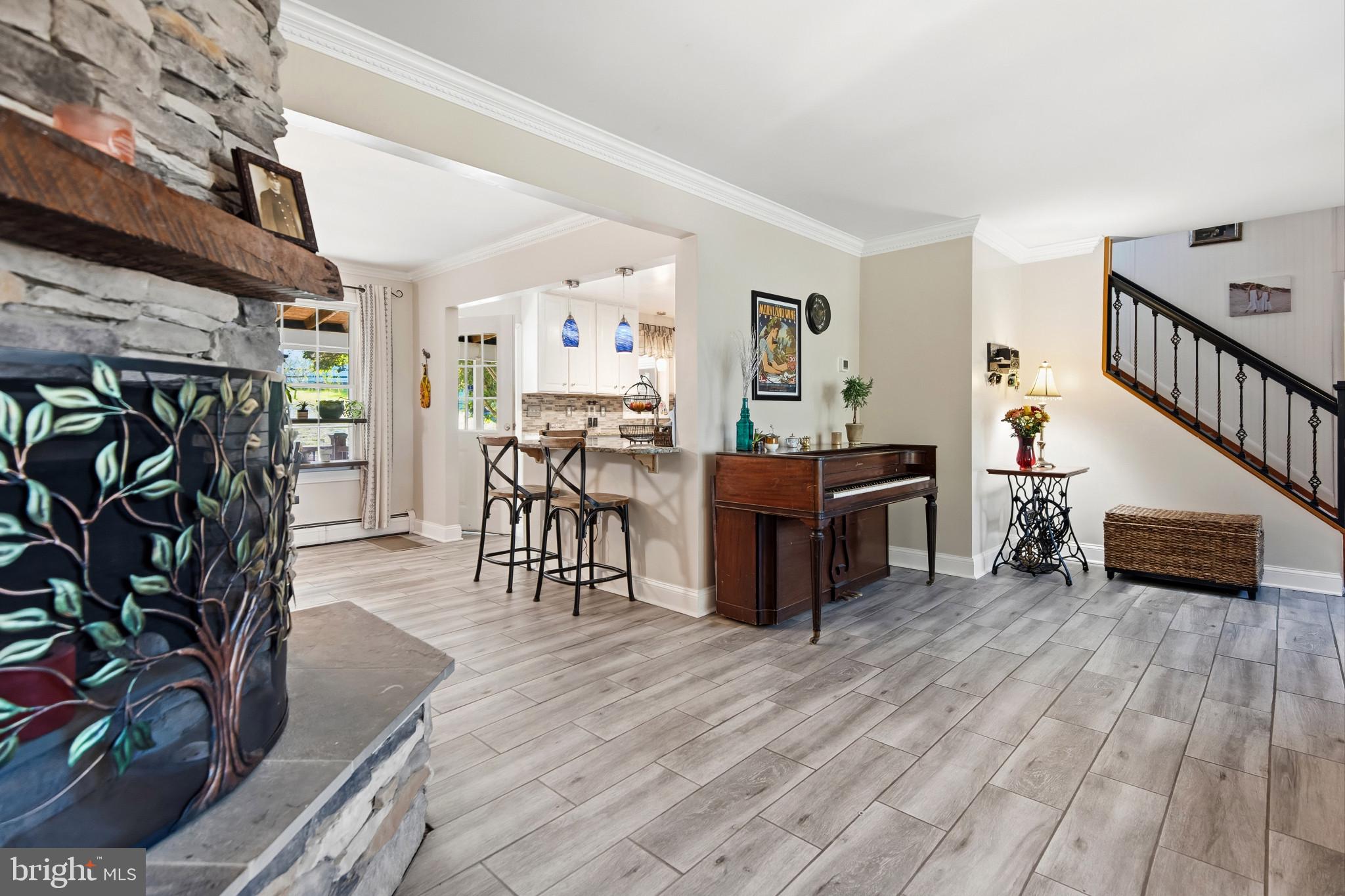 CLOVERDALE - Residential