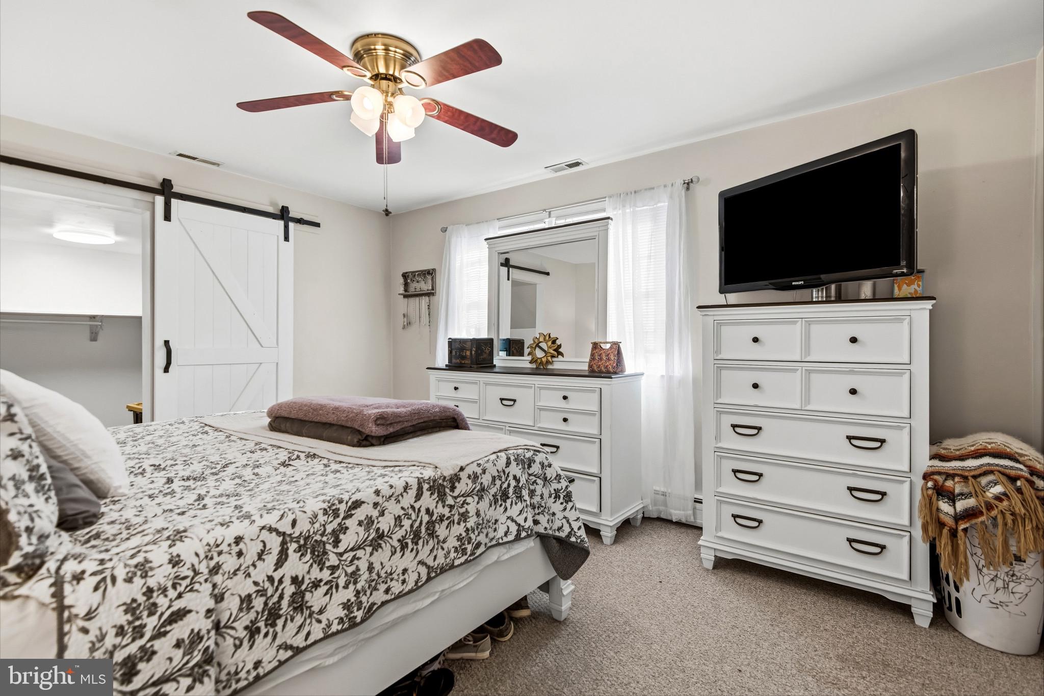 CLOVERDALE - Residential