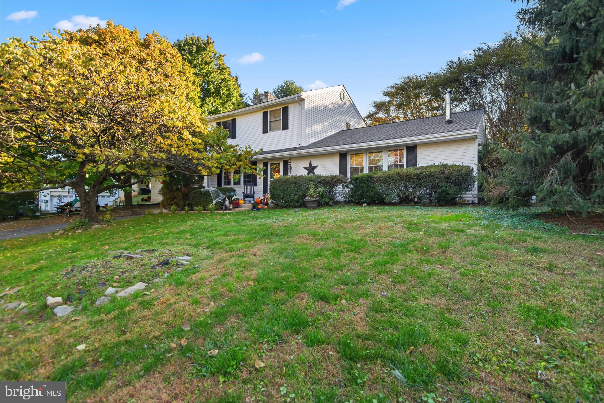 1602 THORNWOOD COURT