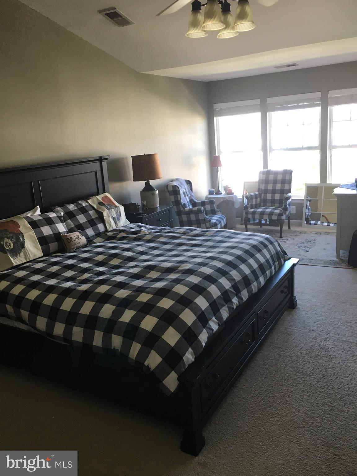 LAKELAND PLACE - Residential