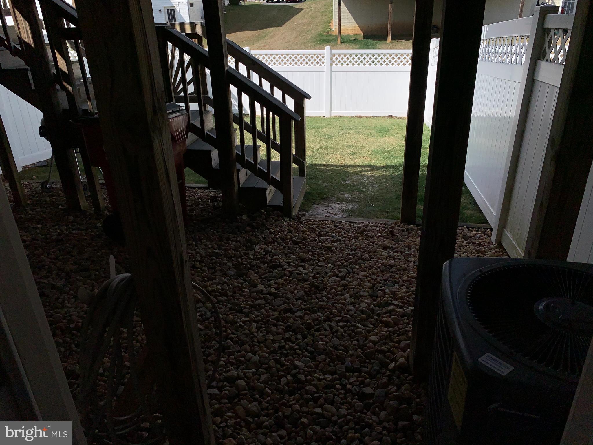 LAKELAND PLACE - Residential