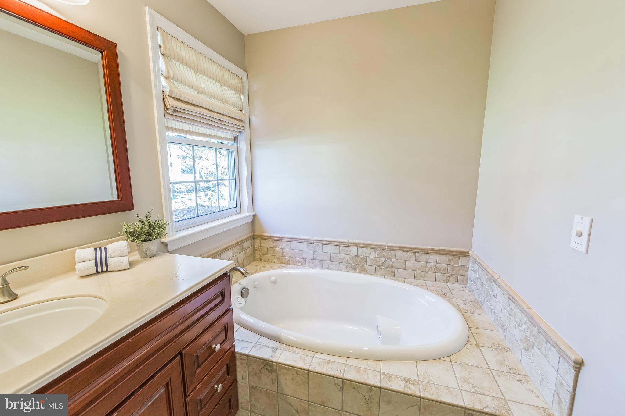 ROSEMONT ESTATES - Residential