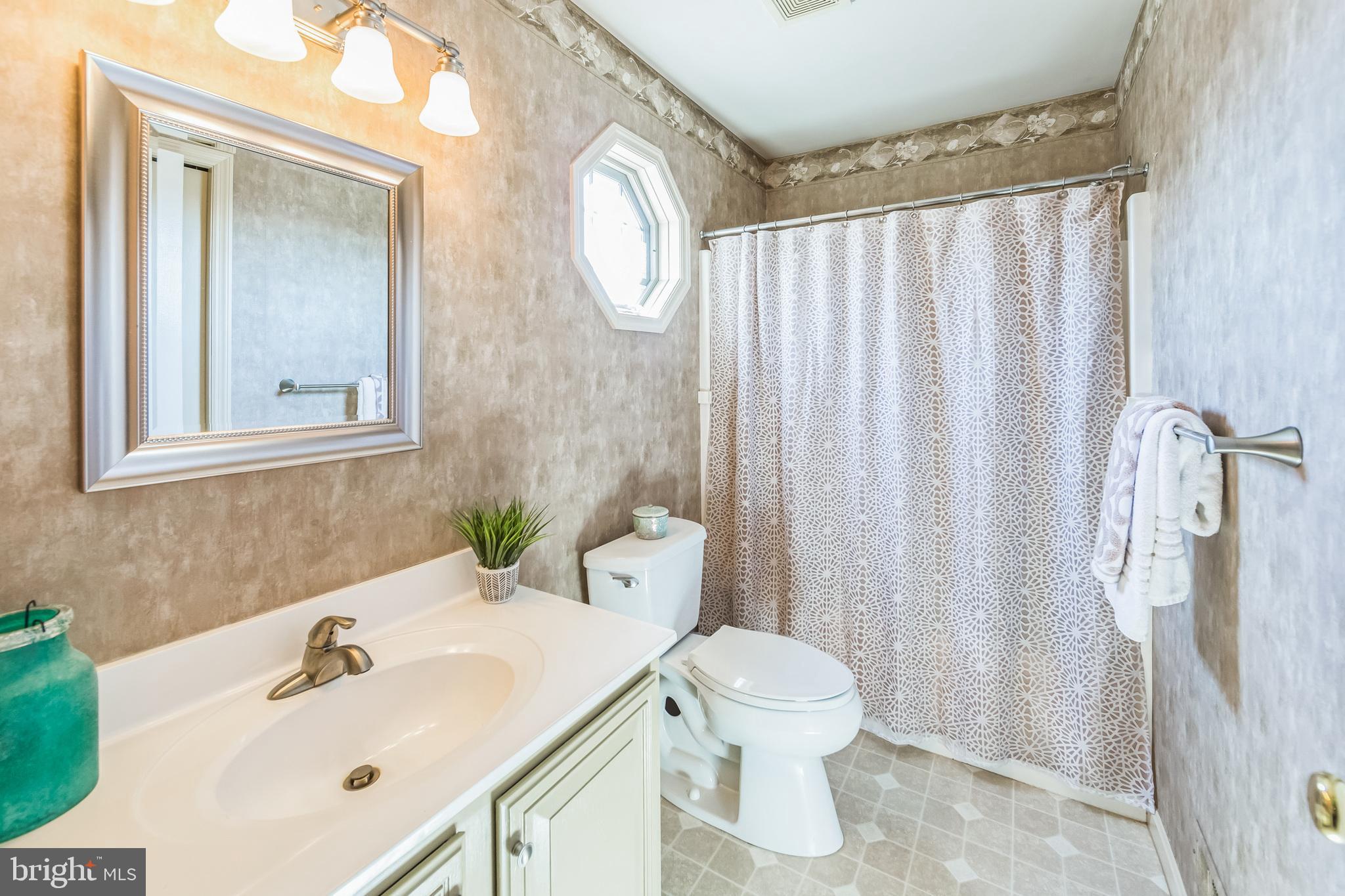 ROSEMONT ESTATES - Residential