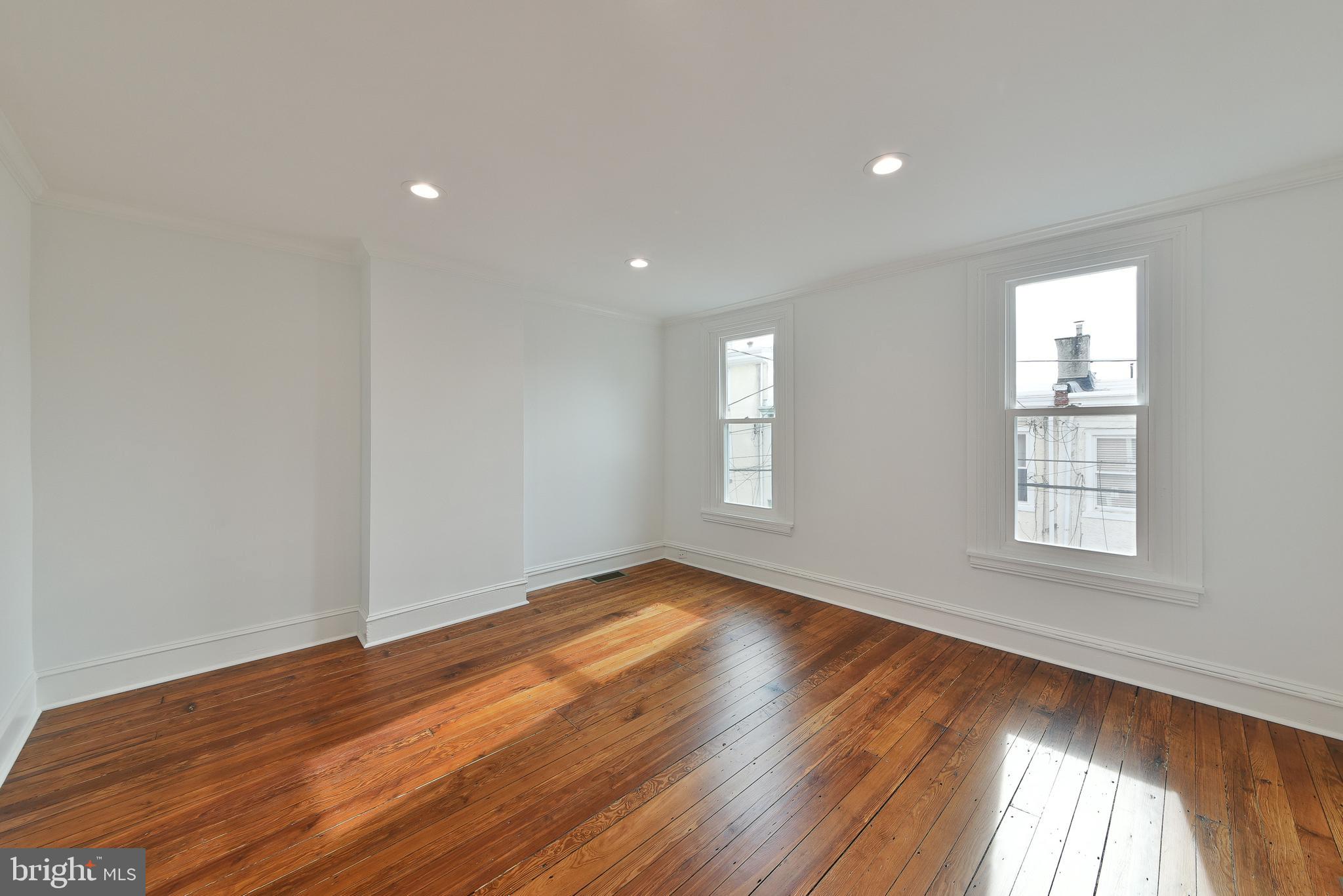 MANAYUNK - Residential