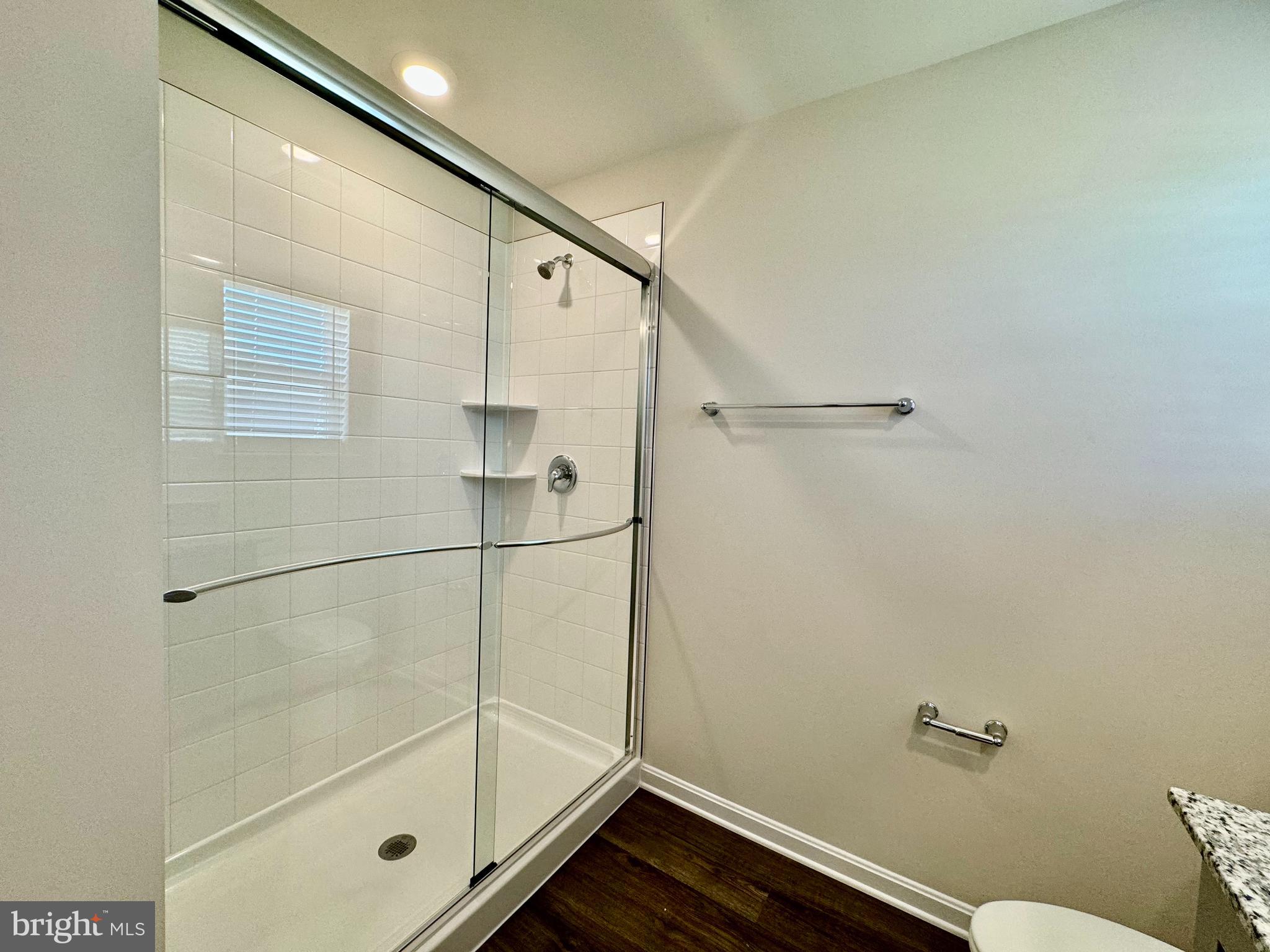 VALLEY VIEW - Residential Lease