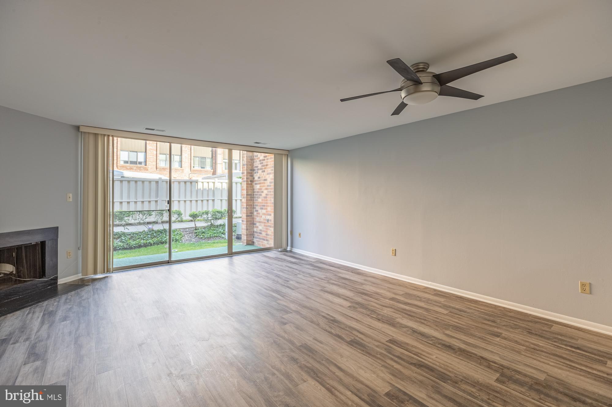 SOUTHAMPTON - Residential Lease