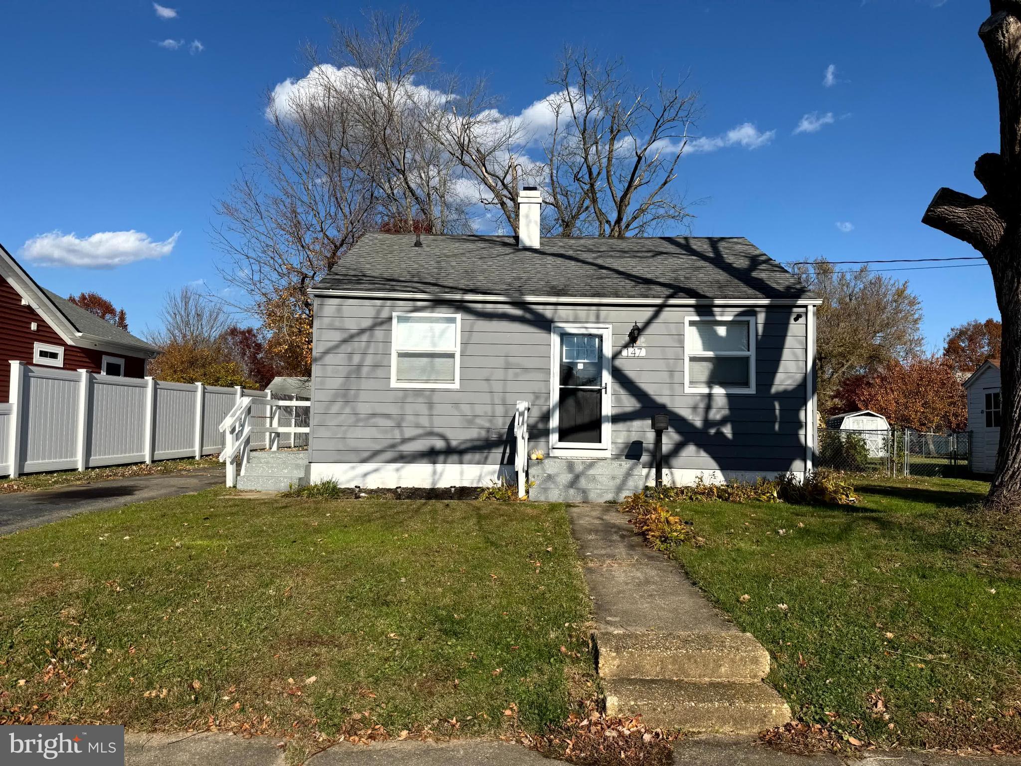 147 BANNISTER AVENUE