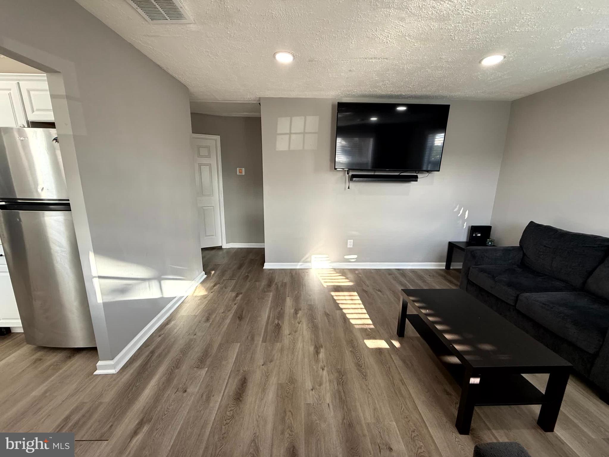 NORTH DEEN - Residential