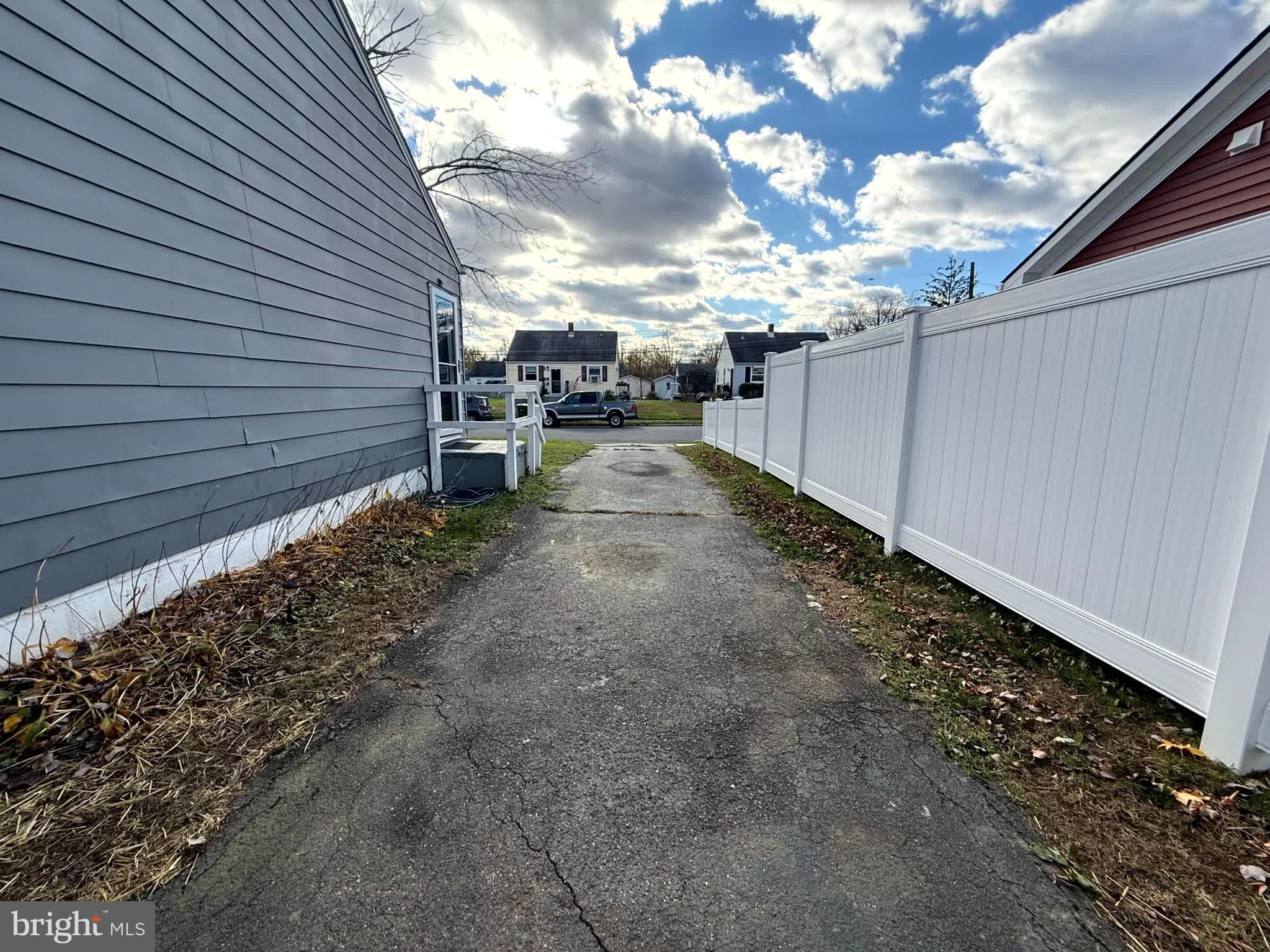 NORTH DEEN - Residential