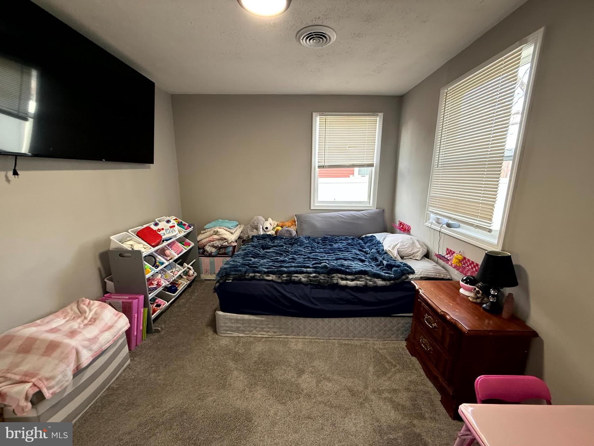 NORTH DEEN - Residential