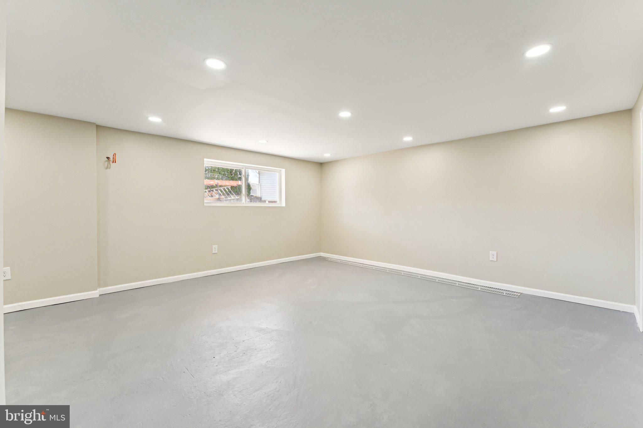 WYNNEWOOD - Residential