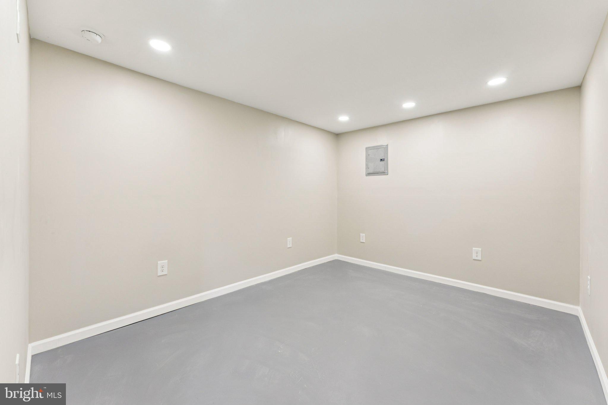 WYNNEWOOD - Residential