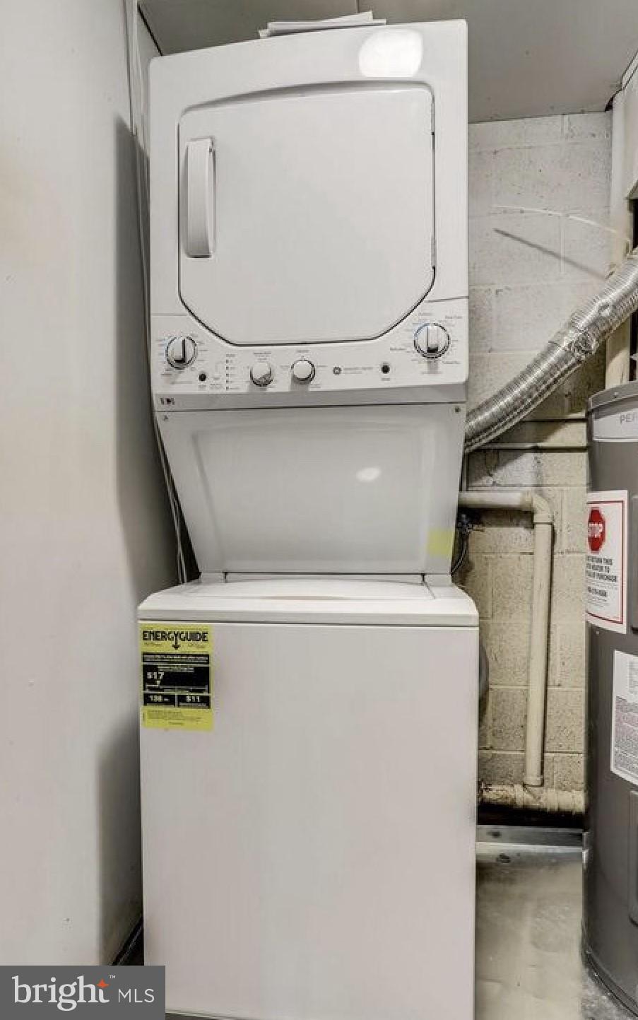 JEFFERSON MEWS - Residential Lease