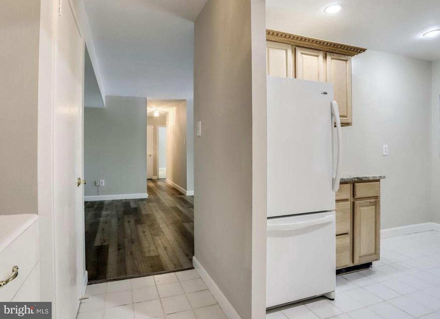 JEFFERSON MEWS - Residential Lease