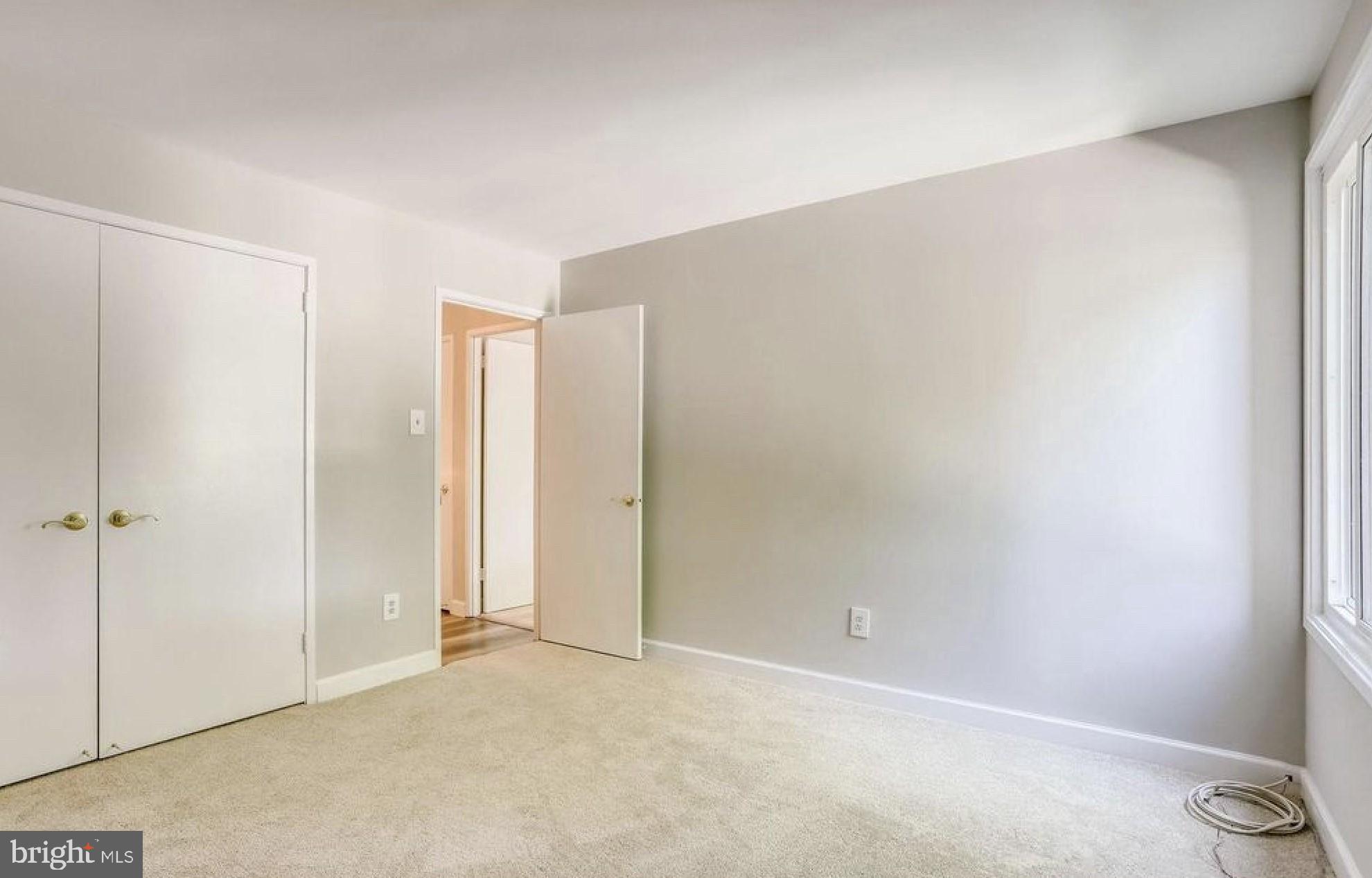 JEFFERSON MEWS - Residential Lease