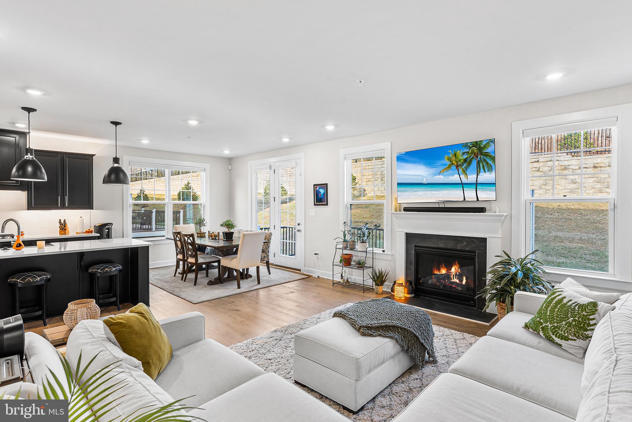 321 PONDS EDGE DRIVE