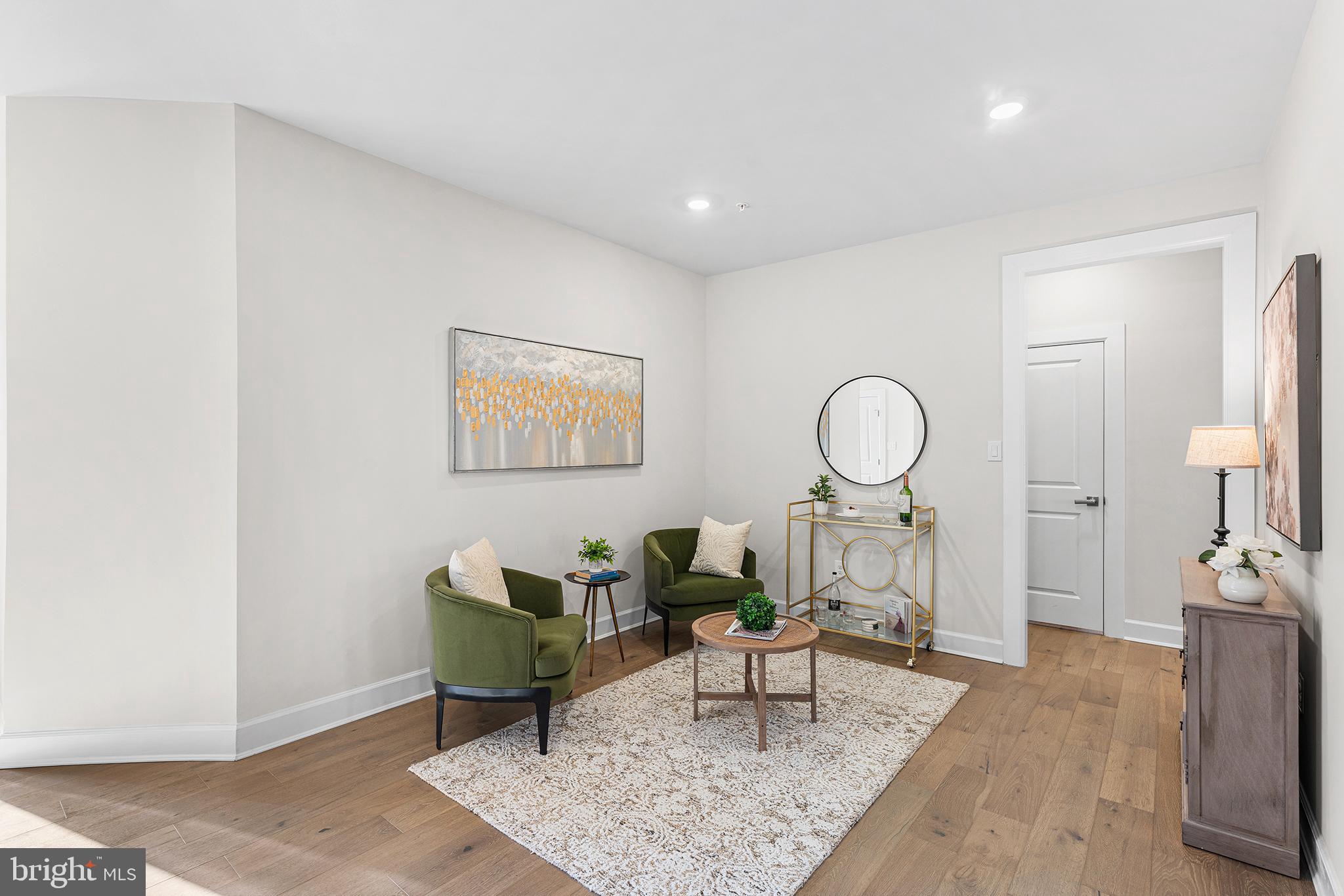 PONDS EDGE - Residential