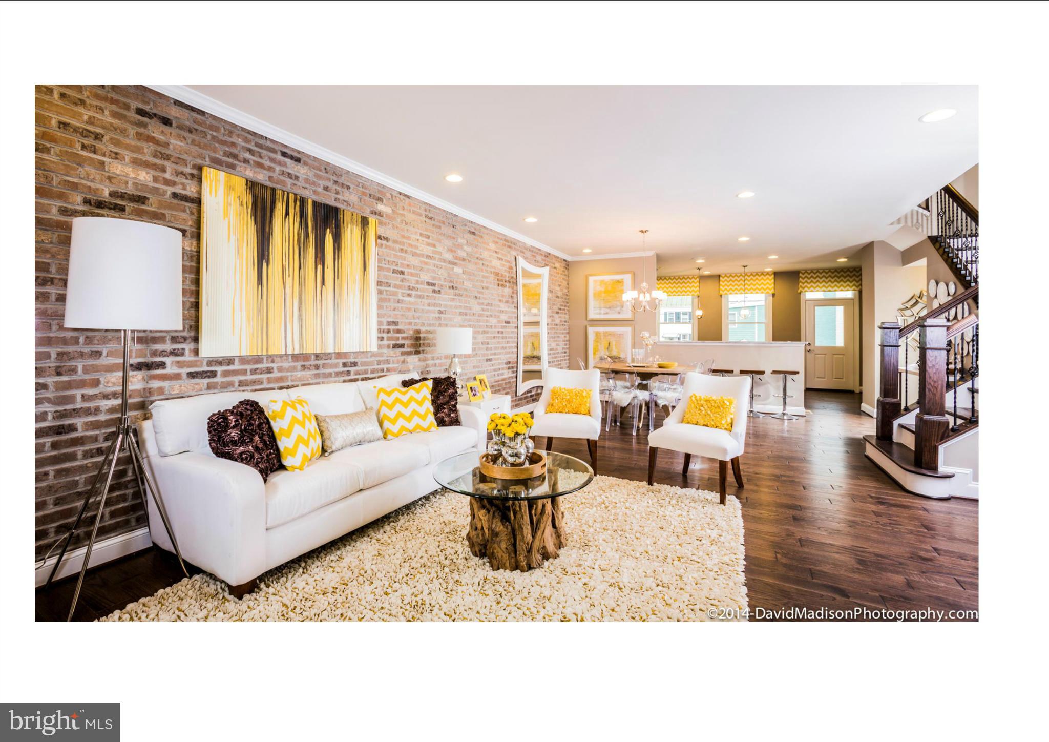 MAXWELL SQUARE - Residential