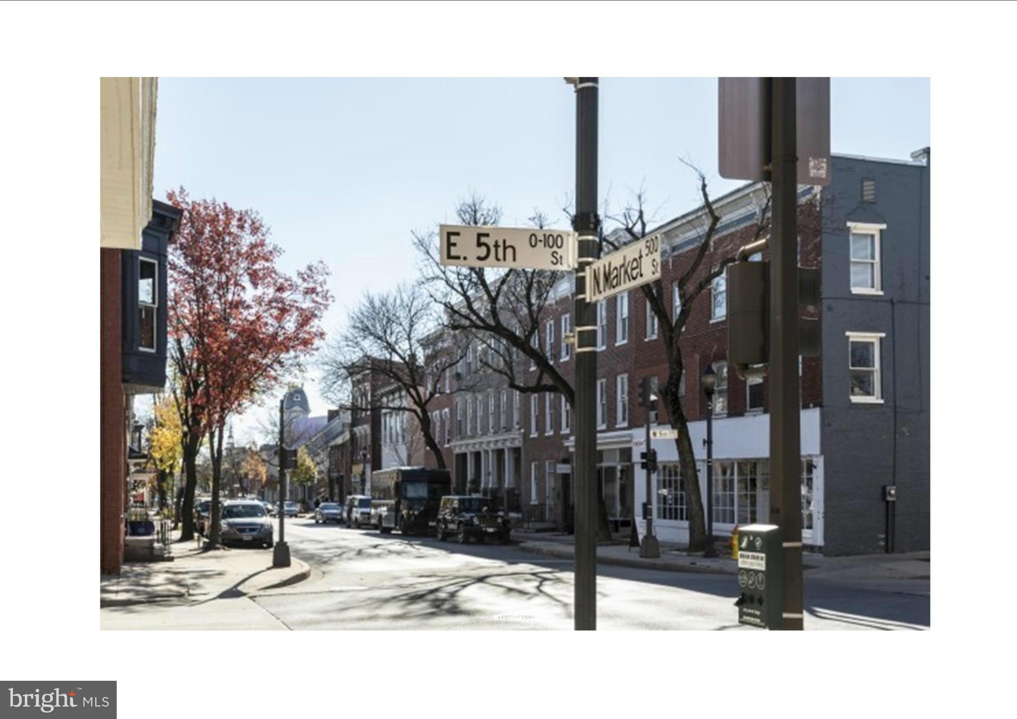 MAXWELL SQUARE - Residential
