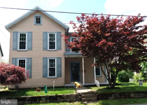 42 W Main Street, Fayetteville, PA MLS: PAFL2027154